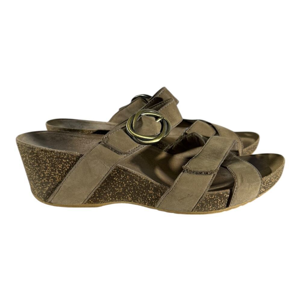 Dansko Susie Milled Nubuck Sandal Womens EU 41 US 10.5 Taupe Slide Shoes